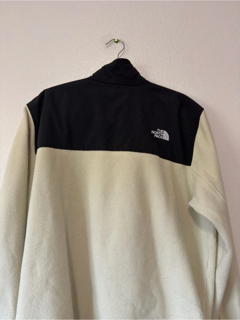 The North Face Men’s Two-Tone Full‑Zip Fleece Jacket in Cream and Black
